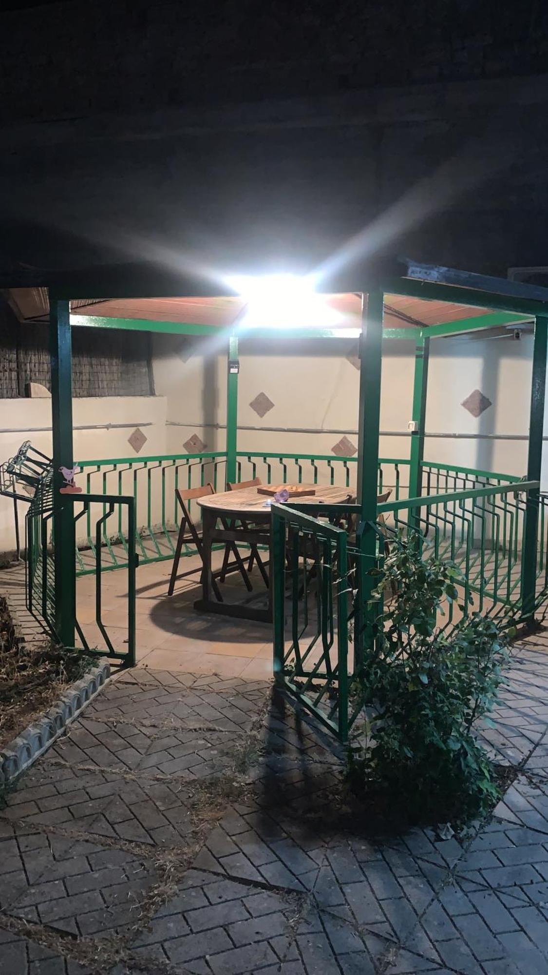 B&B Civitavecchia La Casetta Con Giardino Extérieur photo